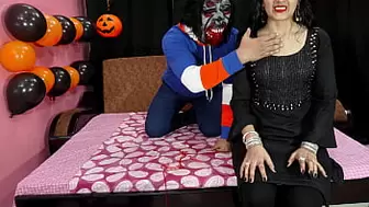 Halloween special: indian teenie chick frightened by her BF and later had hard fuck with clean audio