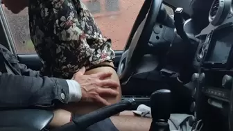 Real risky public fuck in the car before lunch - FULL FILM