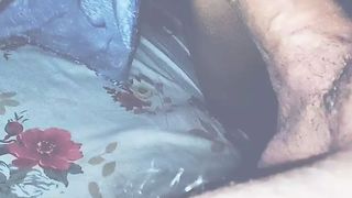 Tight wet snatch jumping in wide rod for intense orgasms
