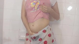 teeny step sister with perfect booty take a shower