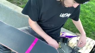 18 Yr old Skater Boy Fuck Skatepark in Pornhub Debut (publicly Humiliated)